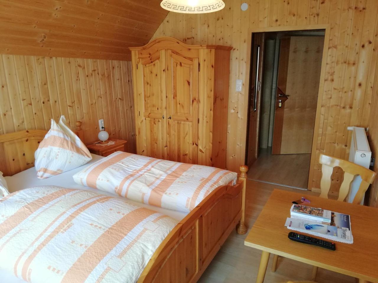 Hotel Raffelwirt à Deutschgriffen Extérieur photo