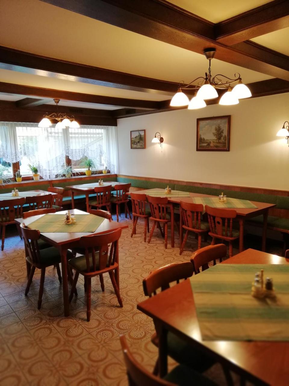 Hotel Raffelwirt à Deutschgriffen Extérieur photo