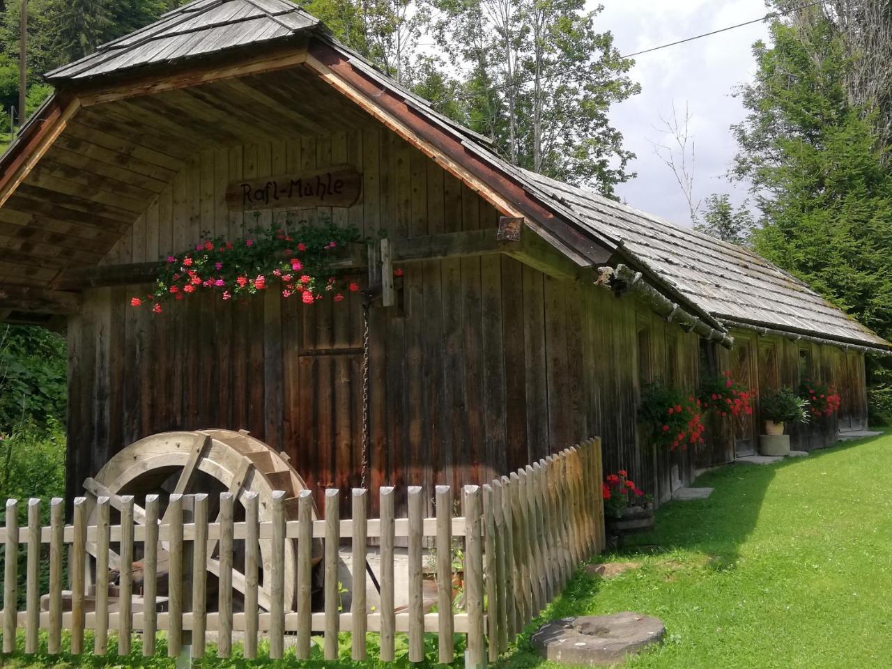 Hotel Raffelwirt à Deutschgriffen Extérieur photo