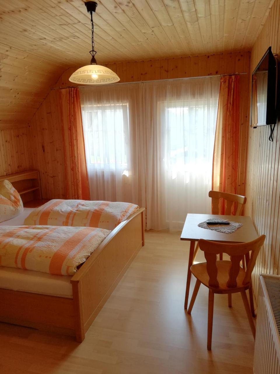 Hotel Raffelwirt à Deutschgriffen Extérieur photo