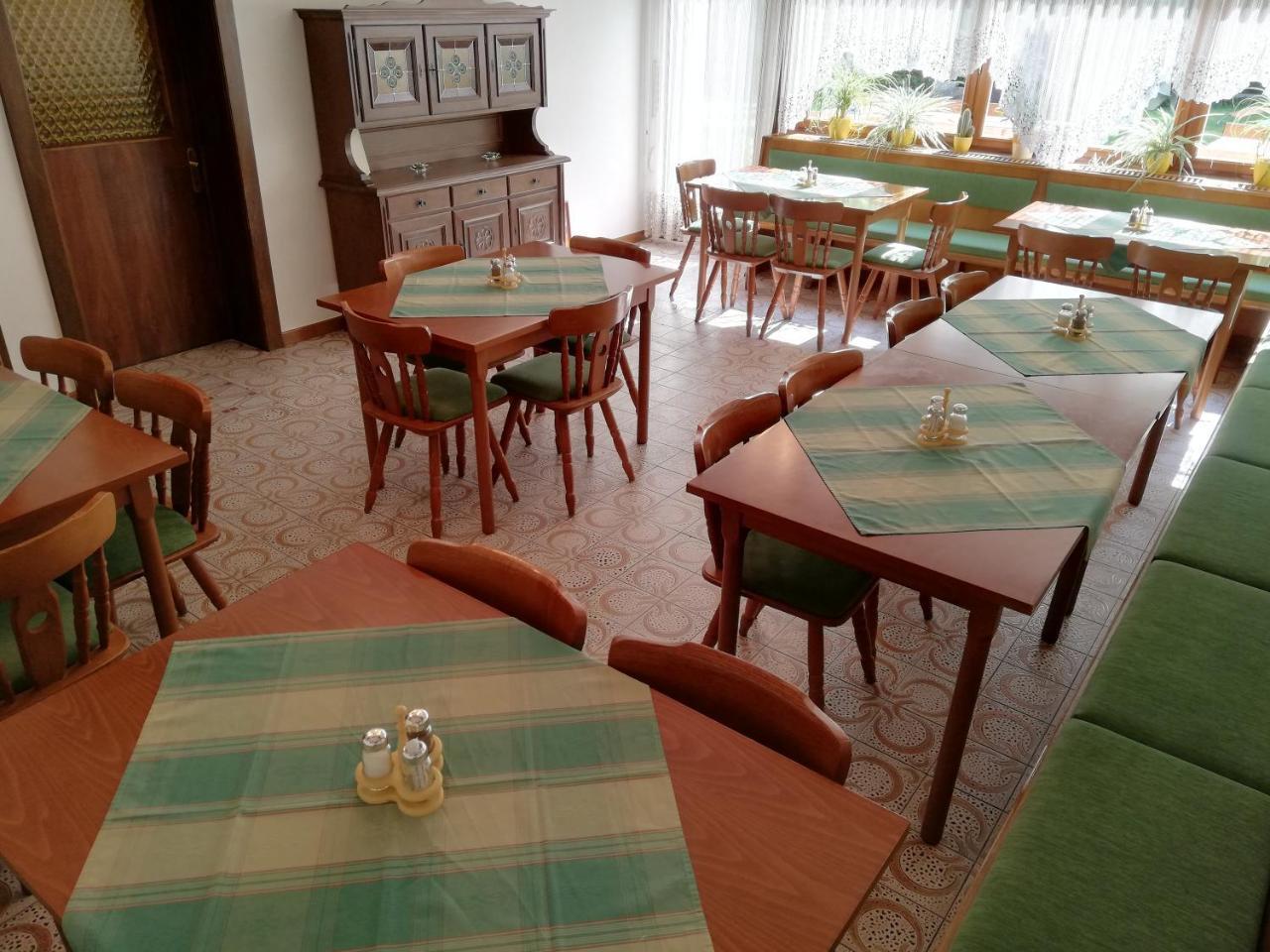 Hotel Raffelwirt à Deutschgriffen Extérieur photo